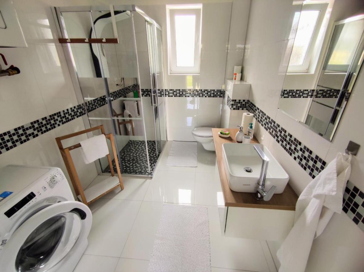 Comfort Apartment For 6 & Loggia & Free Parking Žilina Dış mekan fotoğraf
