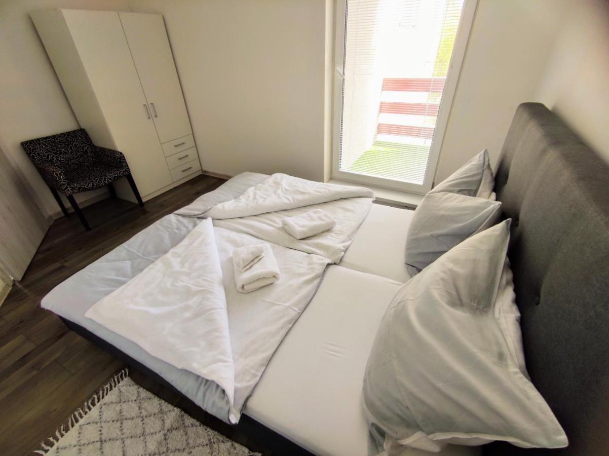 Comfort Apartment For 6 & Loggia & Free Parking Žilina Dış mekan fotoğraf